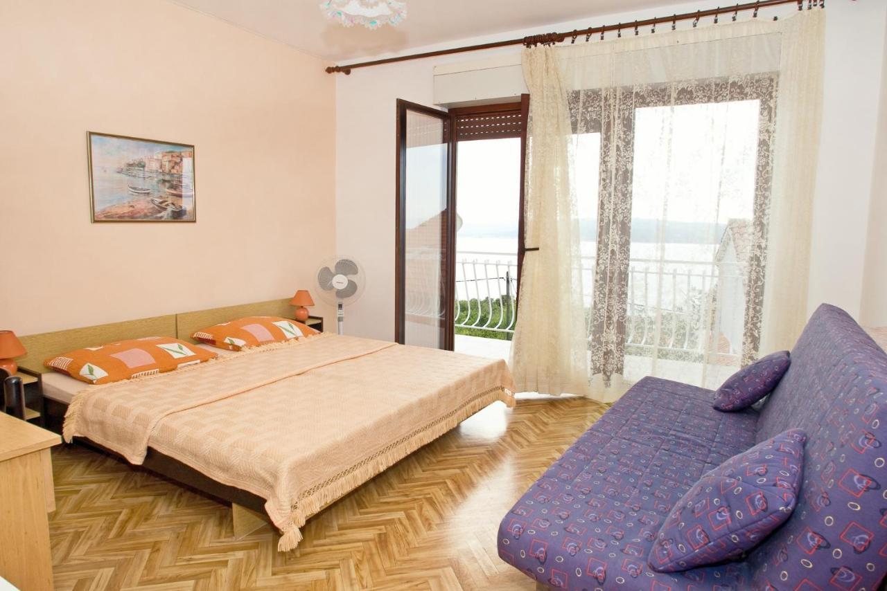 Apartments With A Parking Space Dramalj, Crikvenica - 5576 Exterior photo
